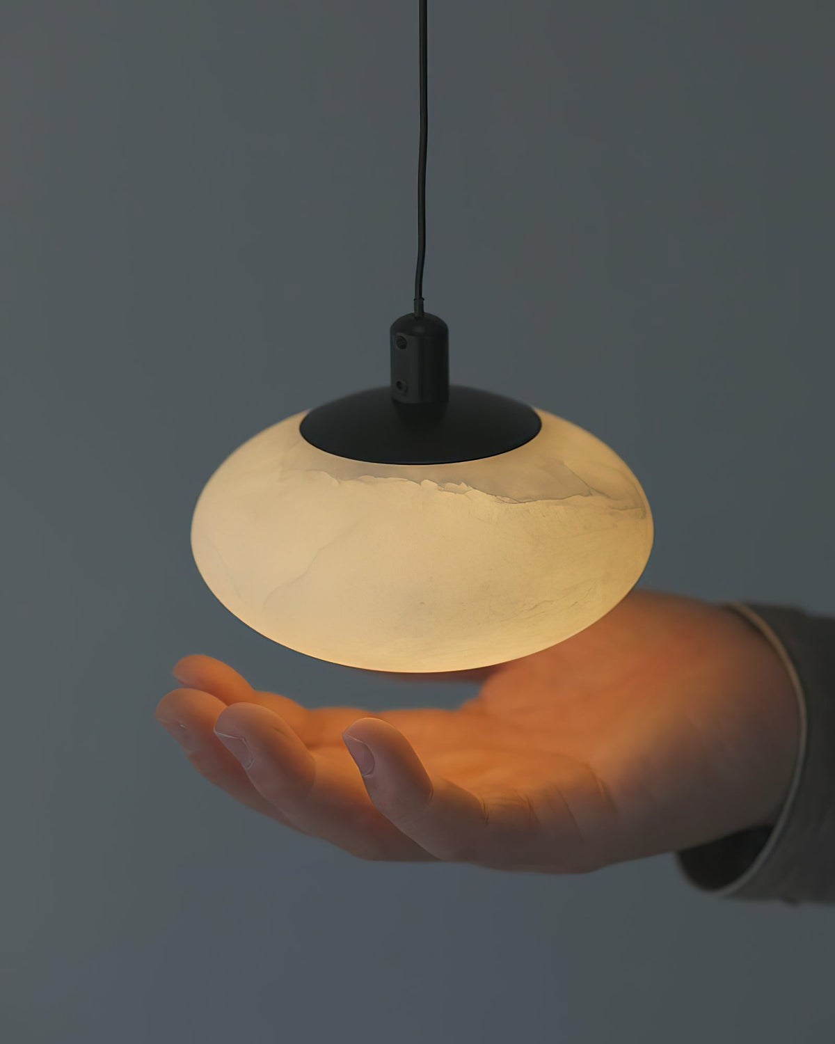 moonstone-pendant-lamp