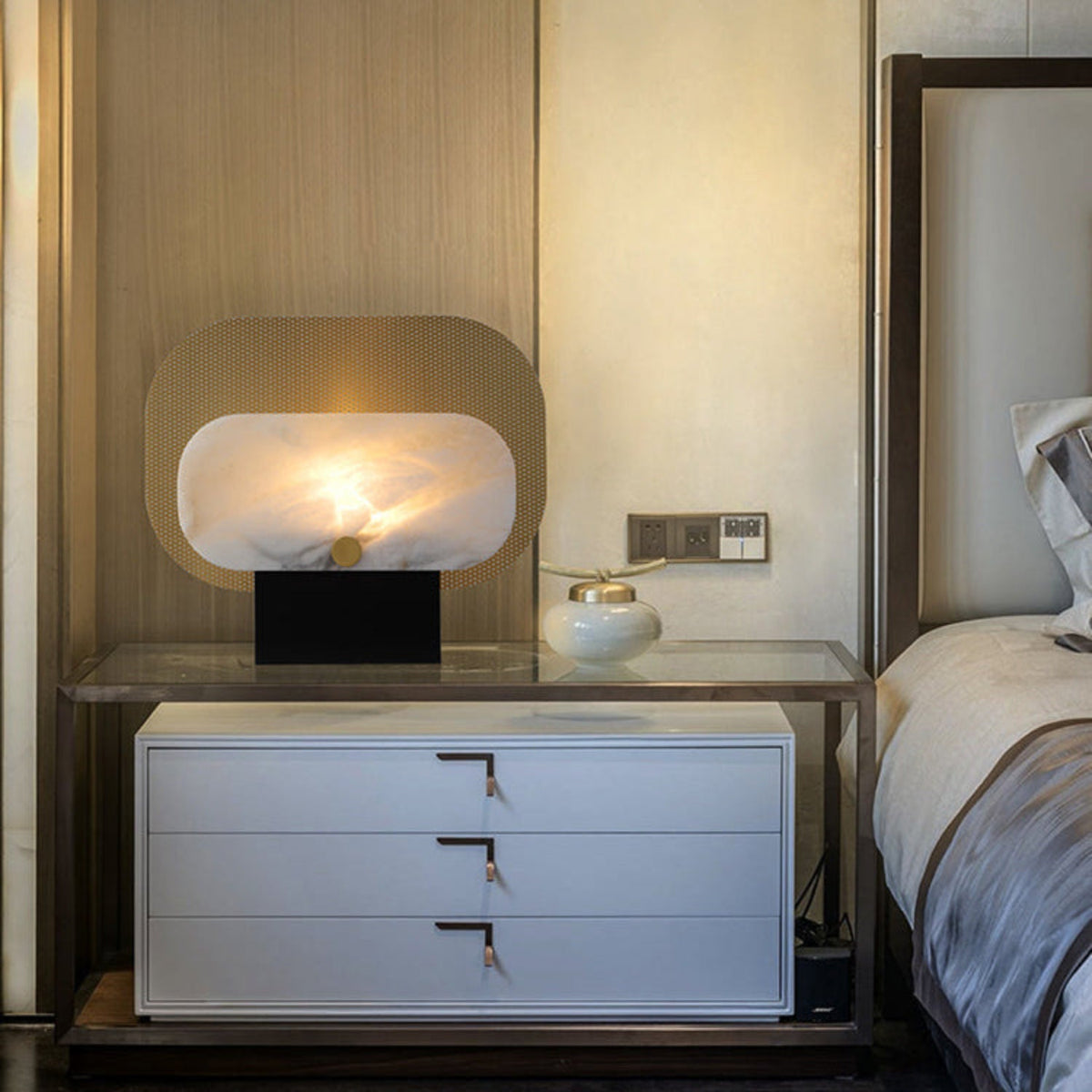 Mosaic Elegance Alabaster Table Lamp with Gold Metal Frame