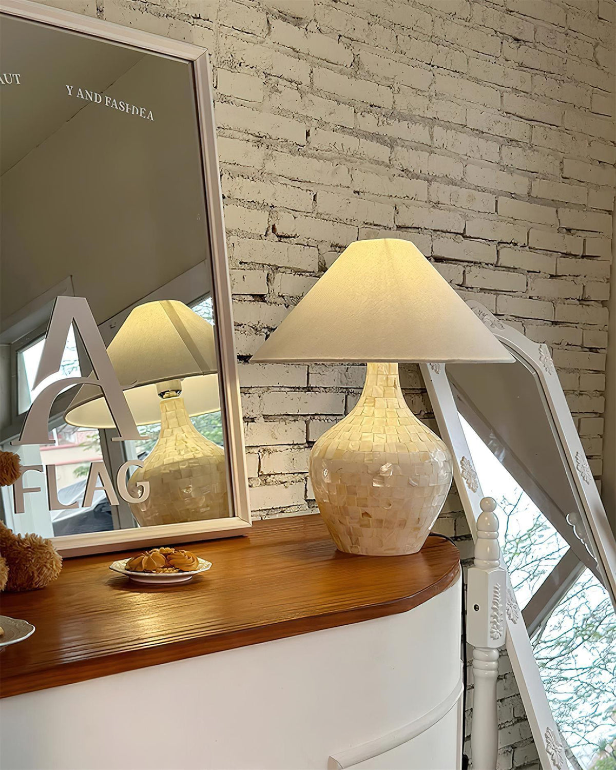 mosaic-table-lamp