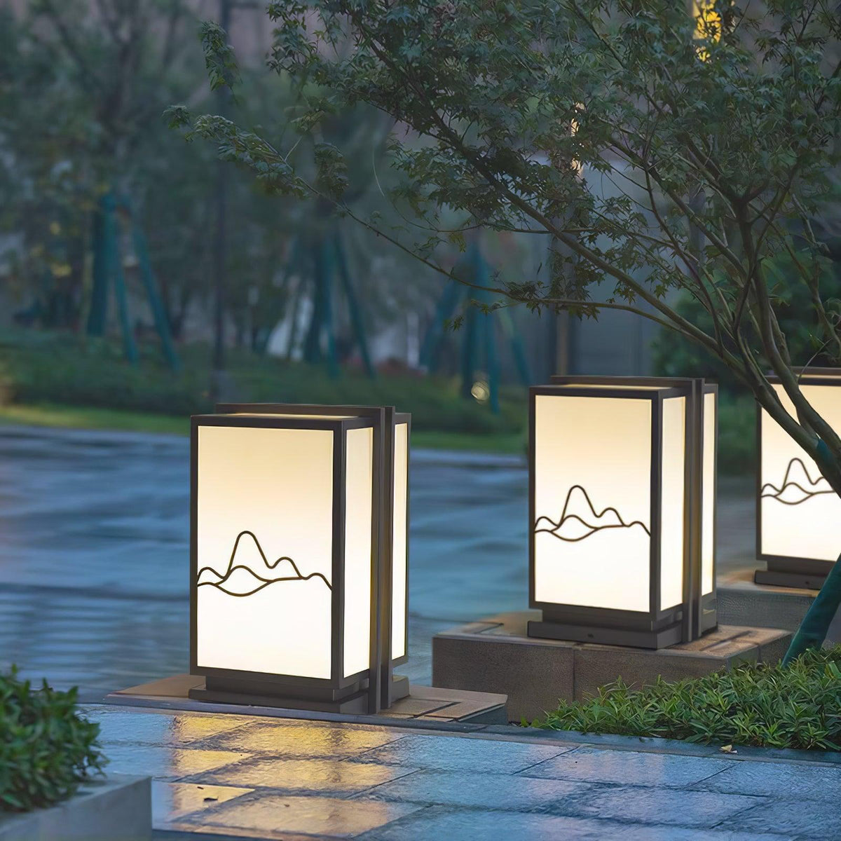 Mountain Outdoor Post Light – Sculptural Stainless Steel LED Landscape Lamp