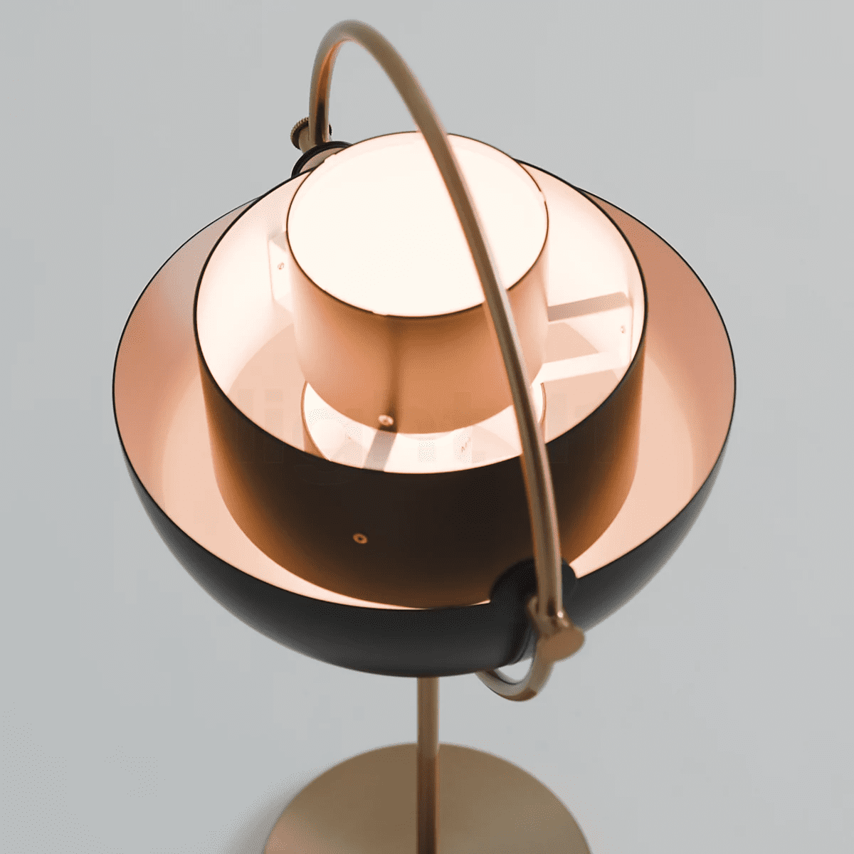 Deformed Ball Table Lamp