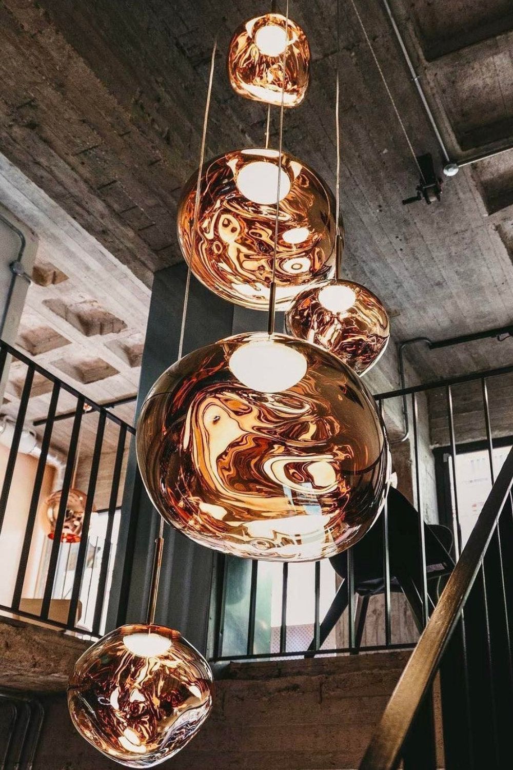 Lava Swag Pendant Light – Sculptural Molten Shade with Mirror Effect