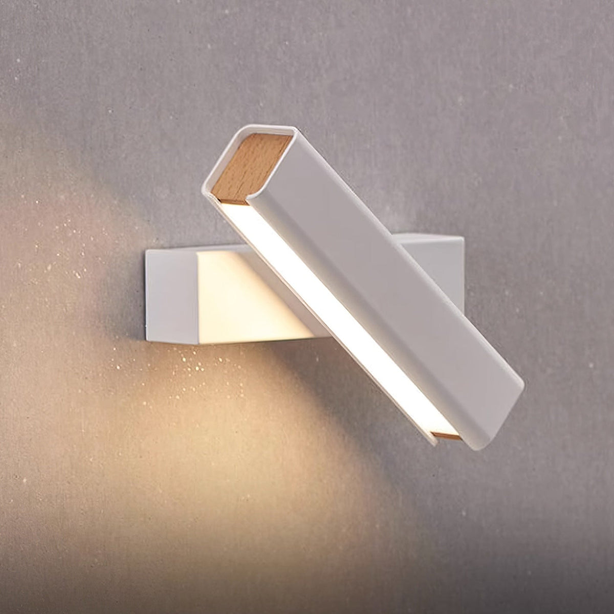 pixel-rotating-wall-lamp