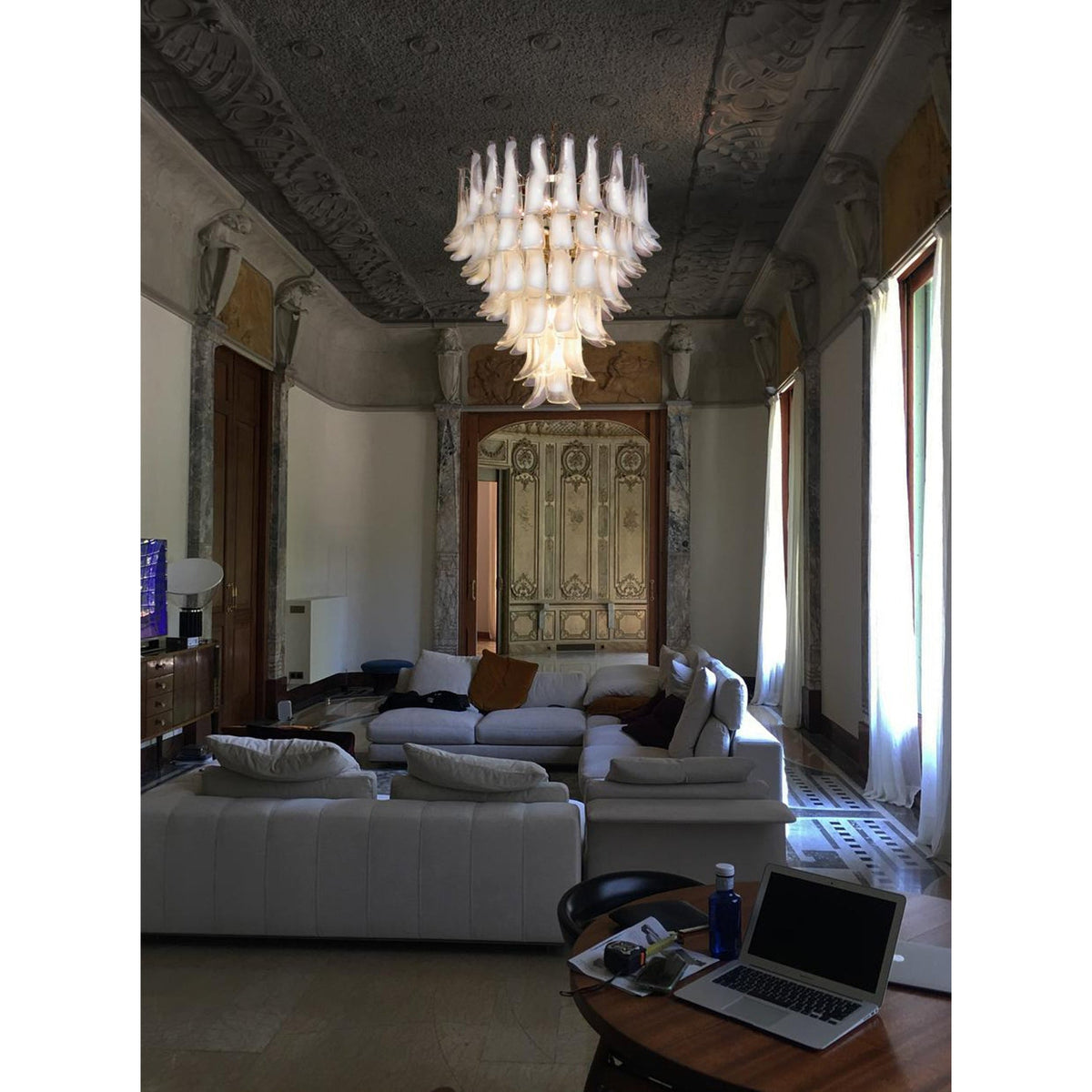 murano-petal-chandelier