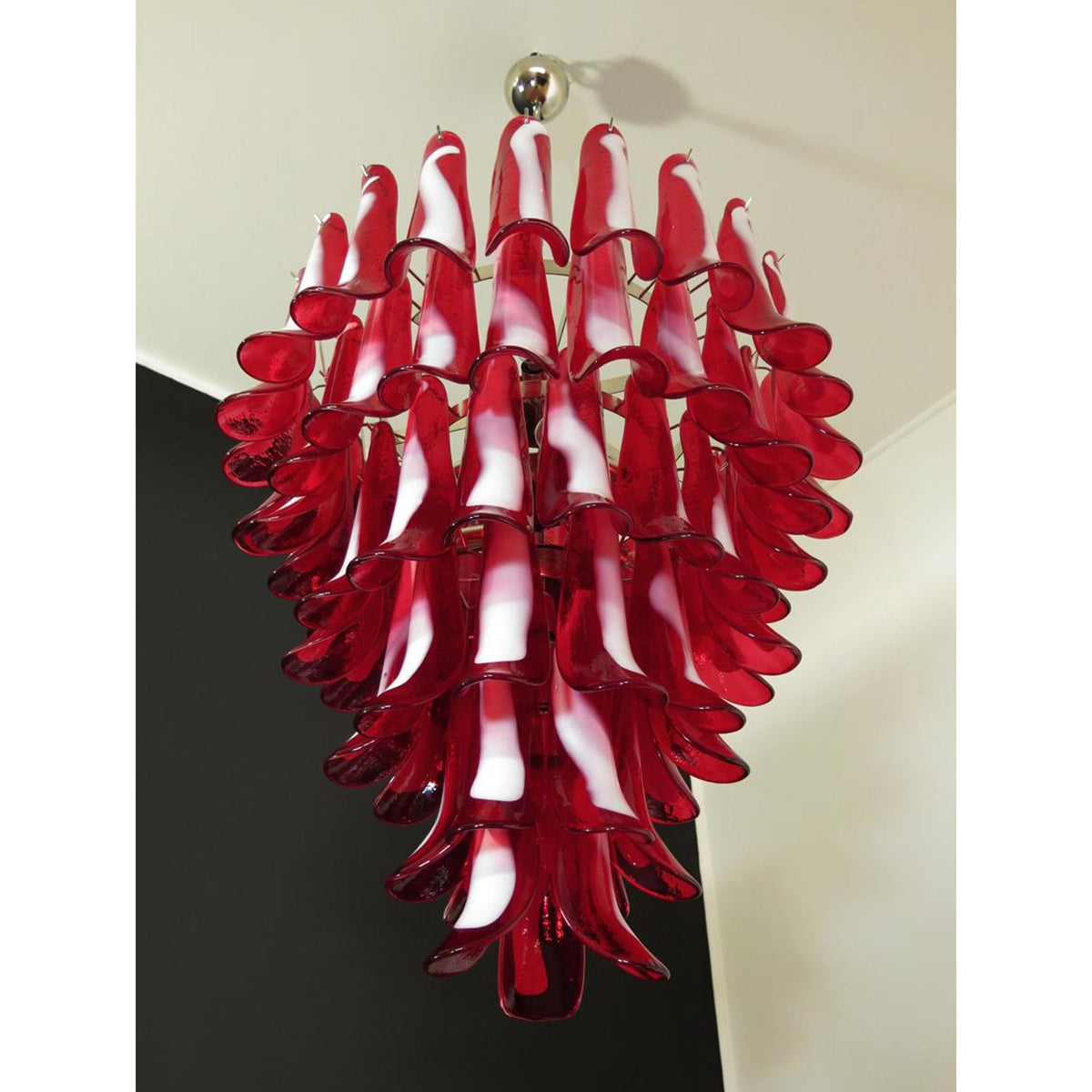 murano-petal-chandelier