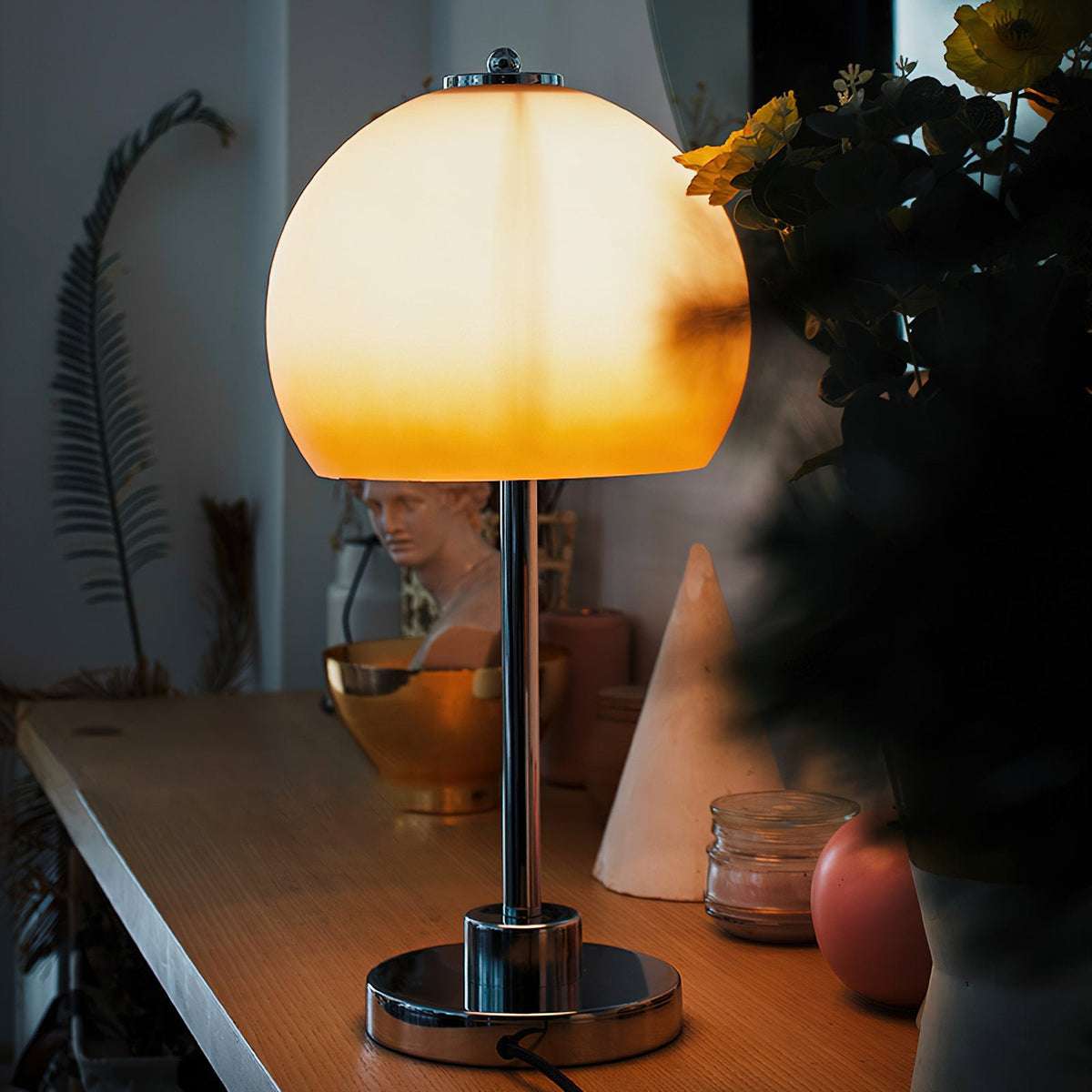 Mushroom Head Table Lamp