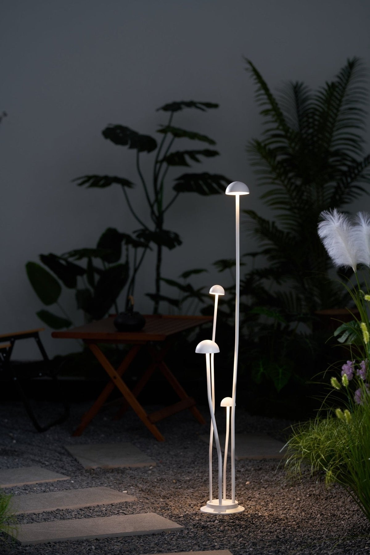 Mushroom Outdoor Lamp – Modern Garden & Patio Lighting