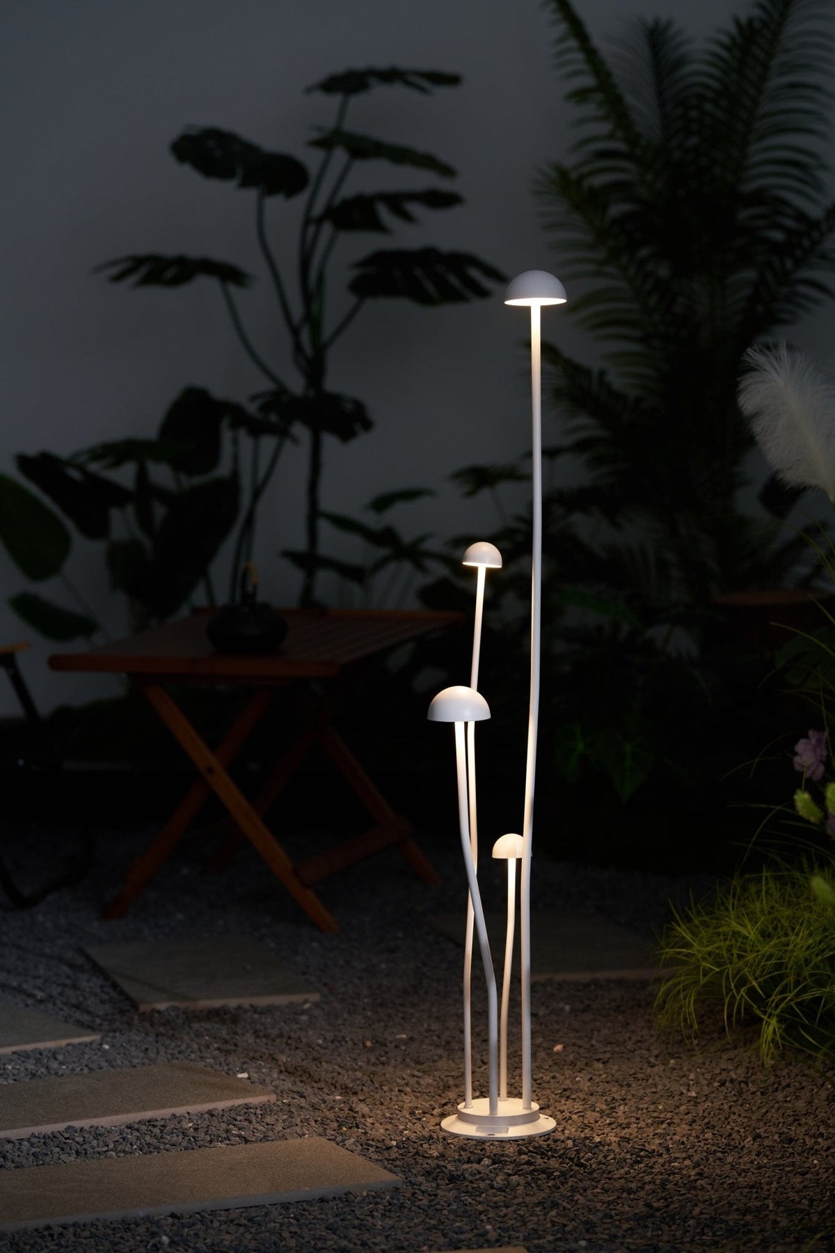 Mushroom Outdoor Lamp – Modern Garden & Patio Lighting