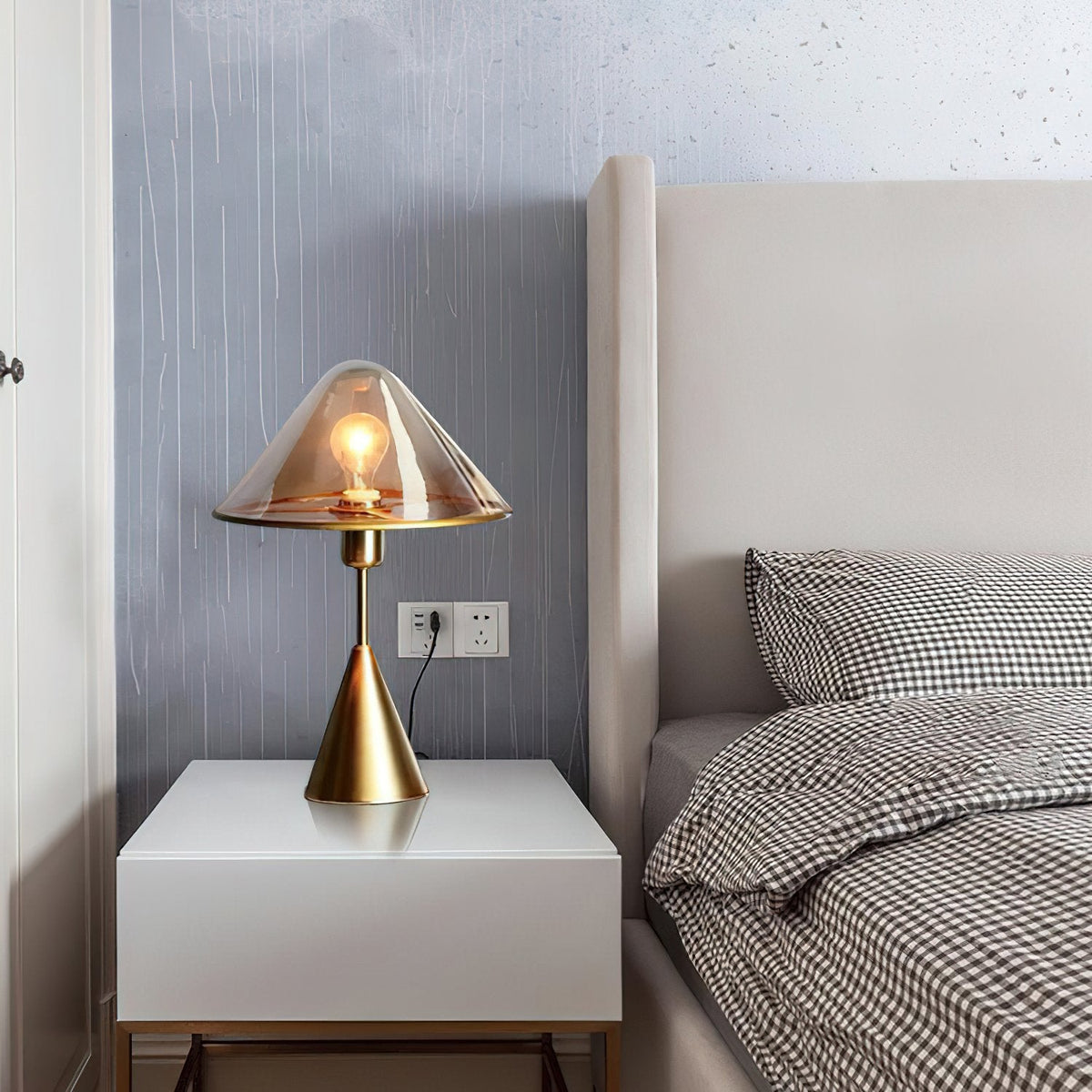 Mushroom Retro Table Lamp