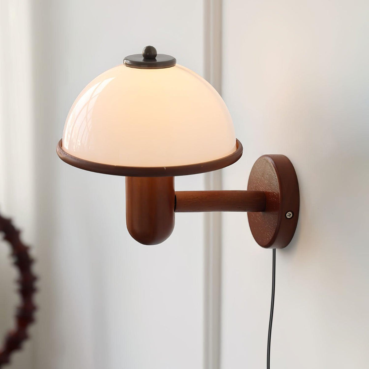 Seren Mushroom Oak Wall Lamp