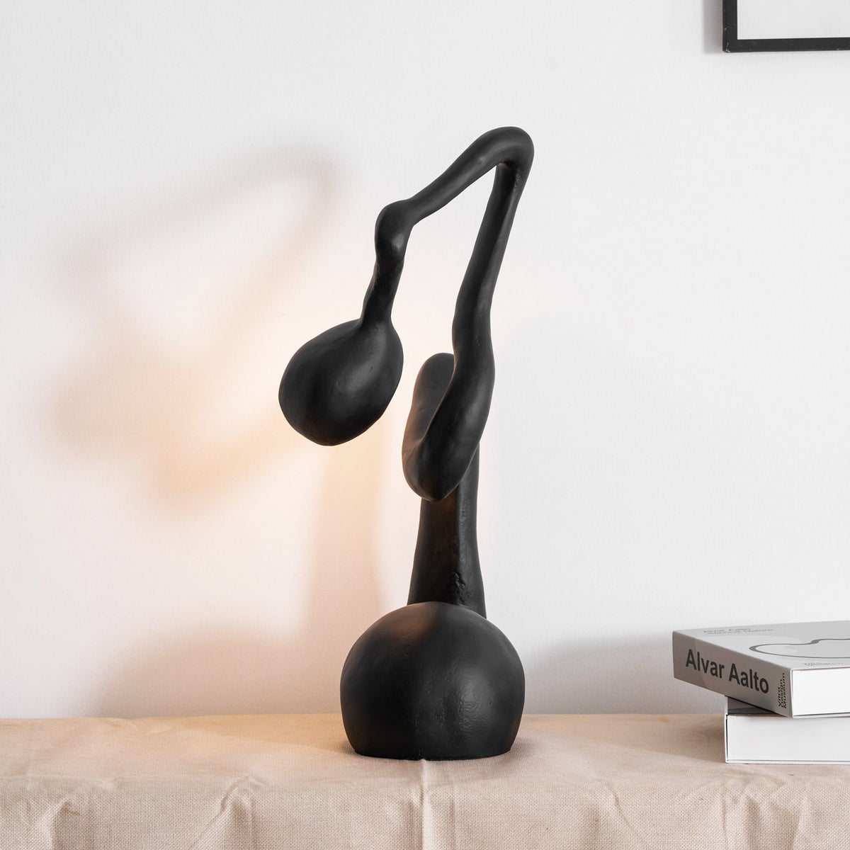 Myrrh Sculptural Table Lamp – Modern Art Deco LED Accent Light