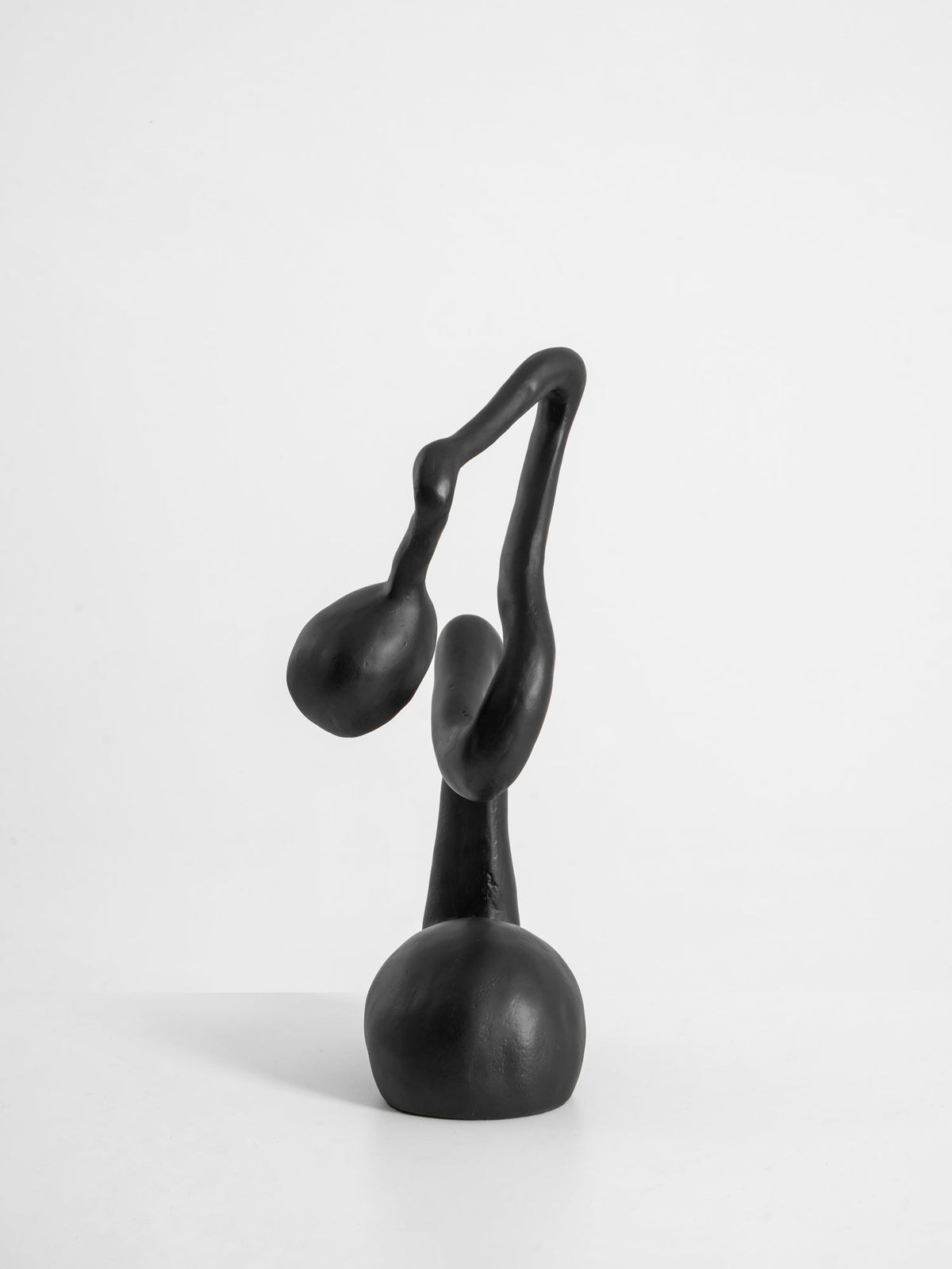 Myrrh Sculptural Table Lamp – Modern Art Deco LED Accent Light