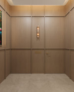 natalia-onyx-wall-lamp