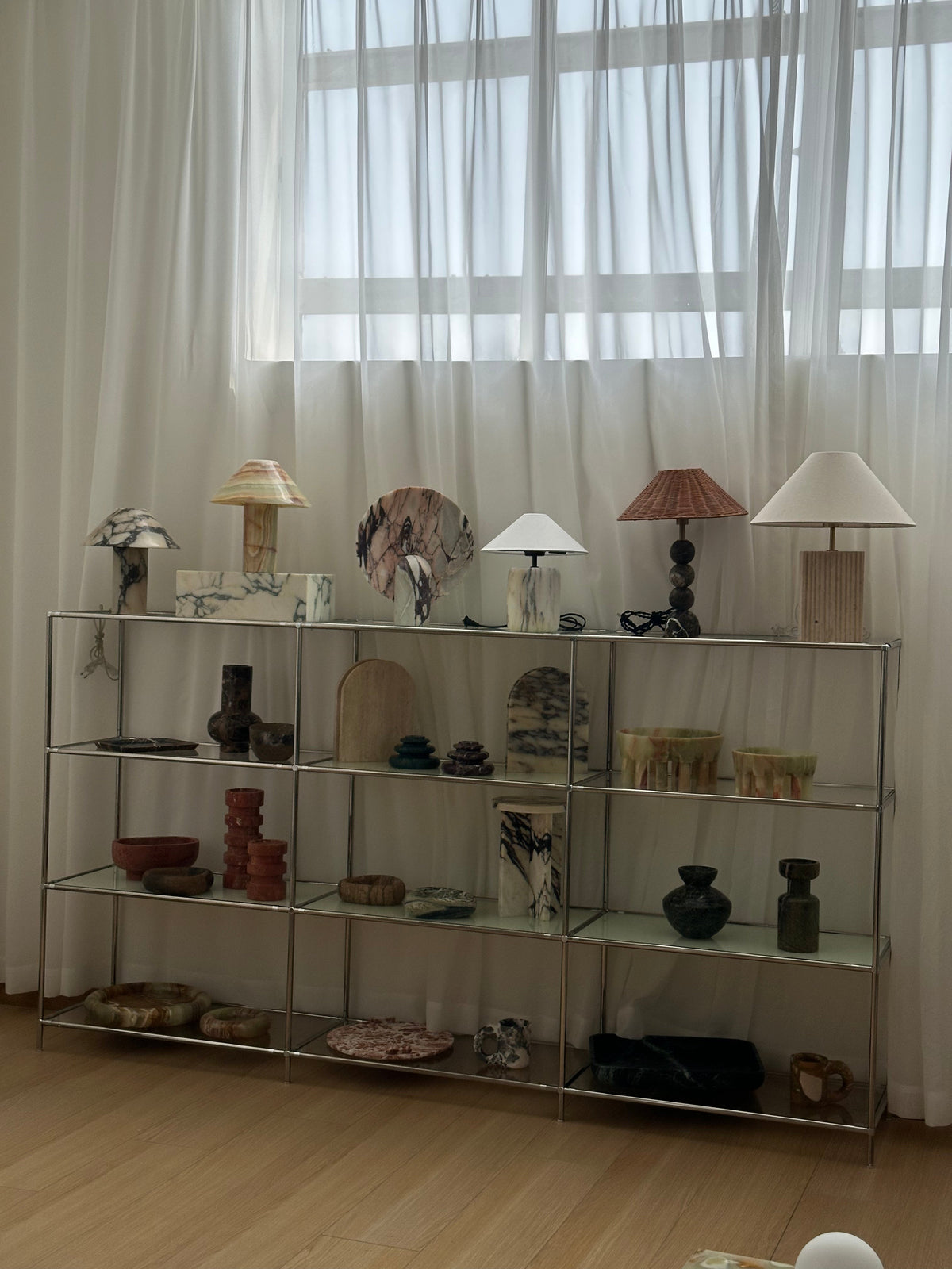pillar-stone-table-lamp