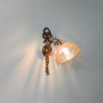neiman-wall-lamp