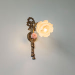 neiman-wall-lamp