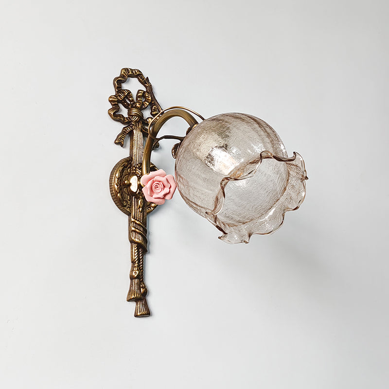 neiman-wall-lamp