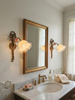 neiman-wall-lamp