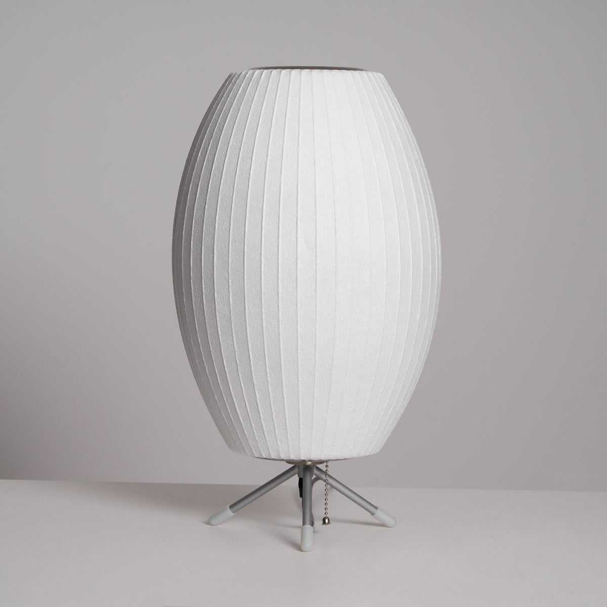 Tripod Bubble Table Lamp – Mid-Century Modern Sculptural Lighting