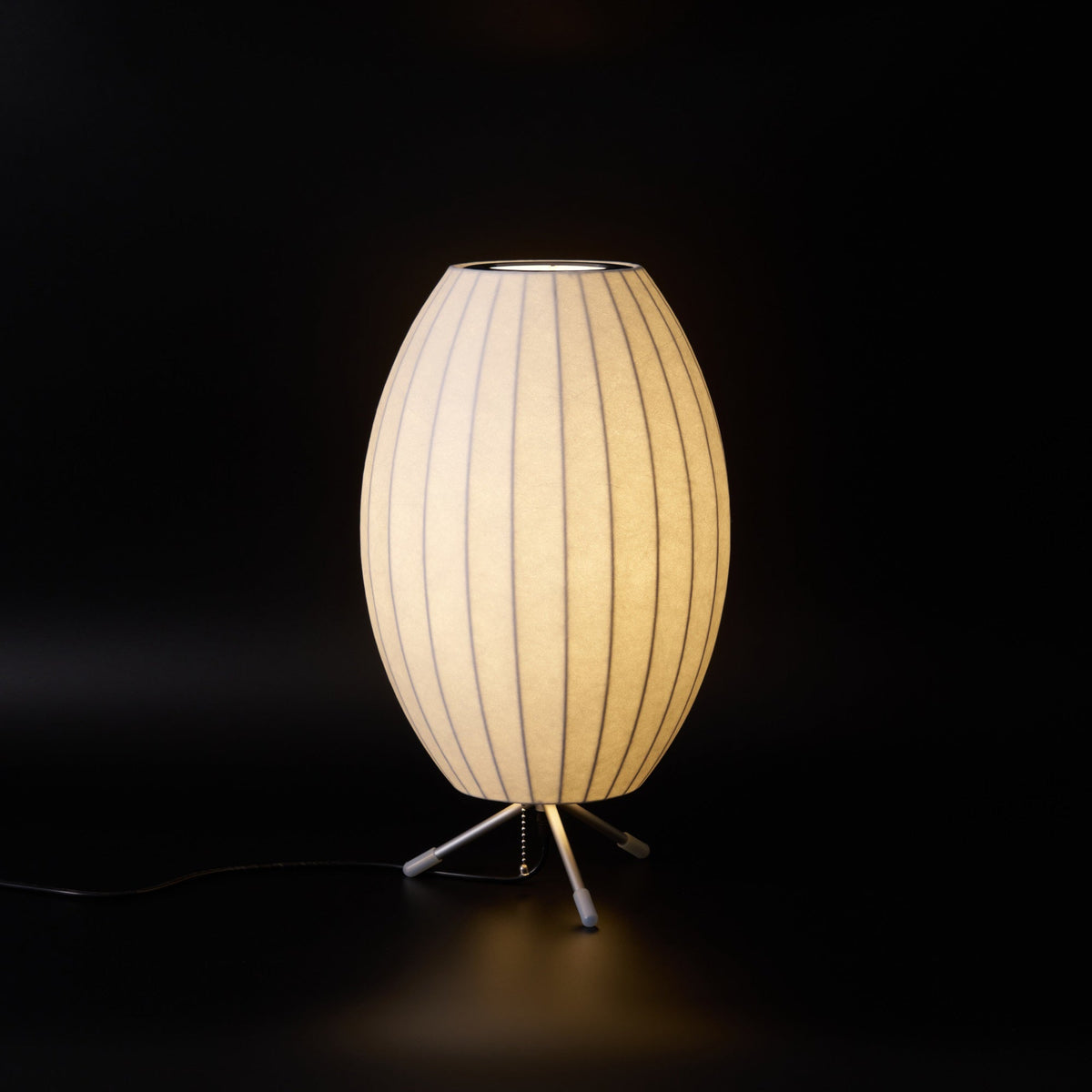 Tripod Bubble Table Lamp – Mid-Century Modern Sculptural Lighting