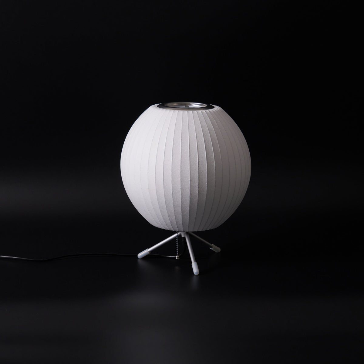 Tripod Bubble Table Lamp – Mid-Century Modern Sculptural Lighting