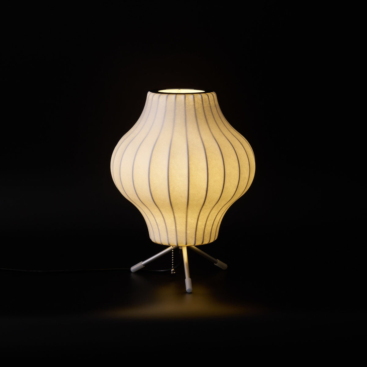 Tripod Bubble Table Lamp – Mid-Century Modern Sculptural Lighting