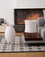 Tripod Bubble Table Lamp – Mid-Century Modern Sculptural Lighting