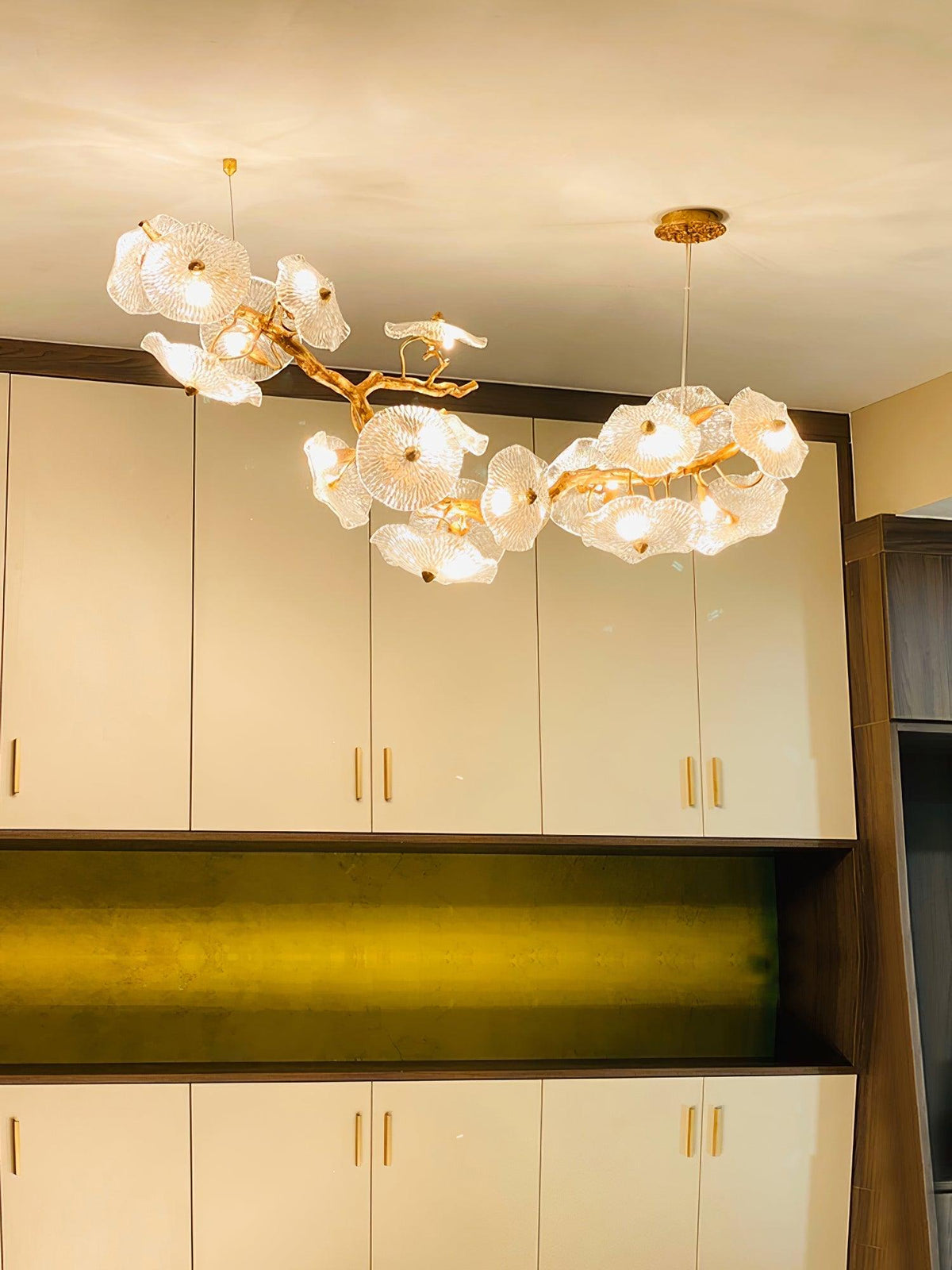 nenufar-horizontal-chandelier