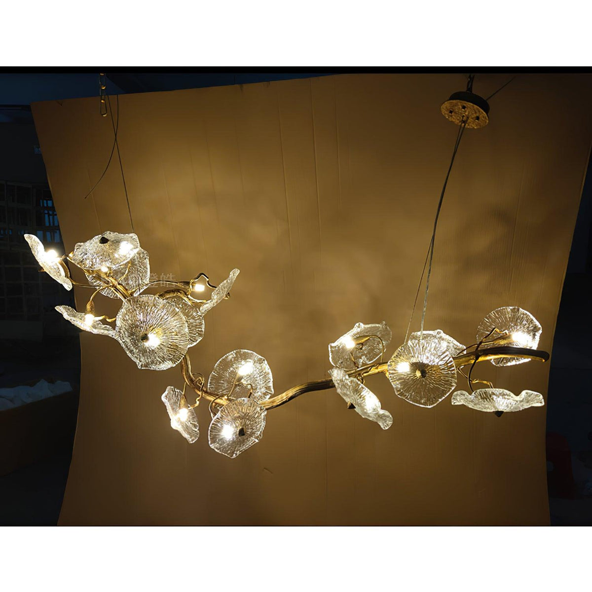 nenufar-horizontal-chandelier