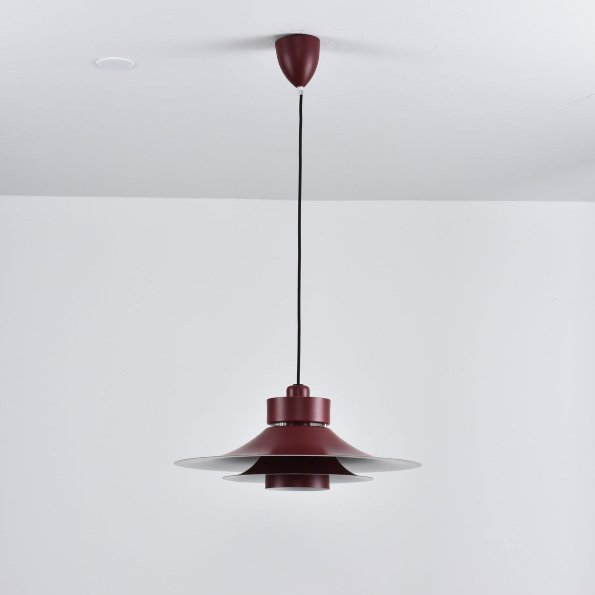 Nero Eclipse Modern Pendant Light – Matte Black Designer Ceiling Lamp