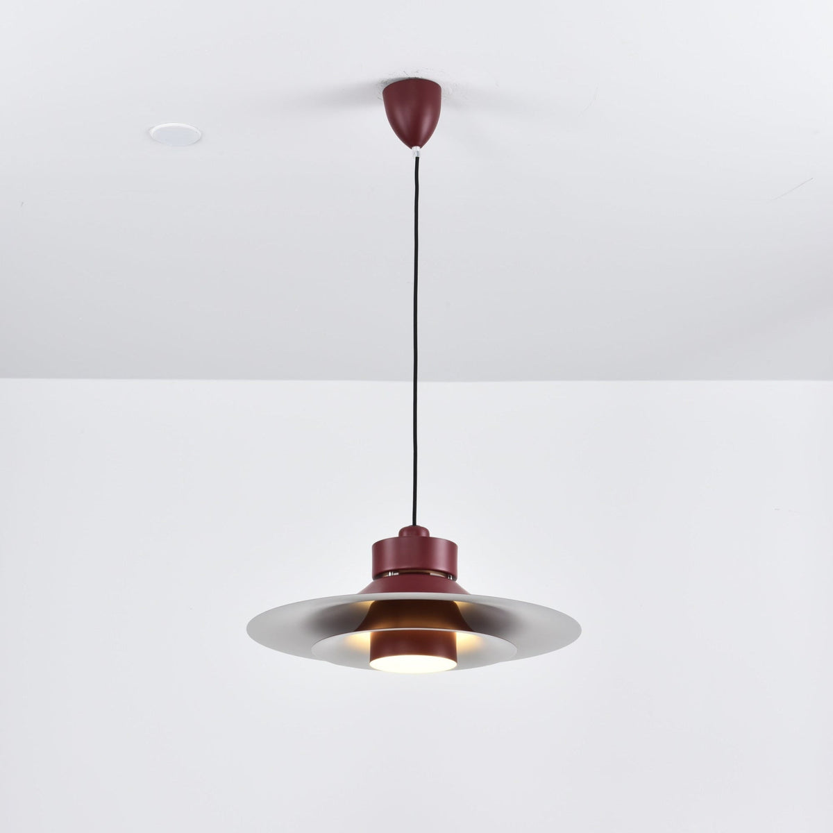 Nero Eclipse Modern Pendant Light – Matte Black Designer Ceiling Lamp