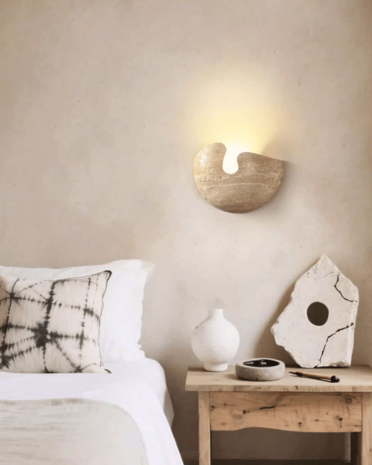 Nesa Travertine Stone Wall Sconce — Sculptural Ambient Lighting for Modern Interiors