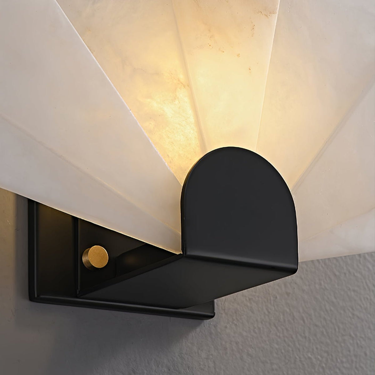 Nevora Alabaster Wall Sconce – Modern Minimalist Fan-Shaped Wall Light