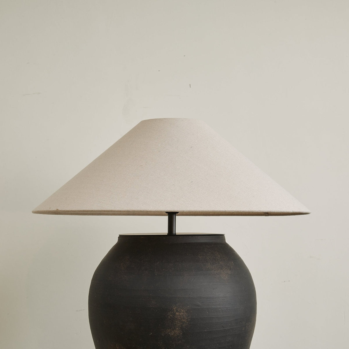 Noira Terracotta Table Lamp with Linen Shade for Ambient Bedroom Lighting