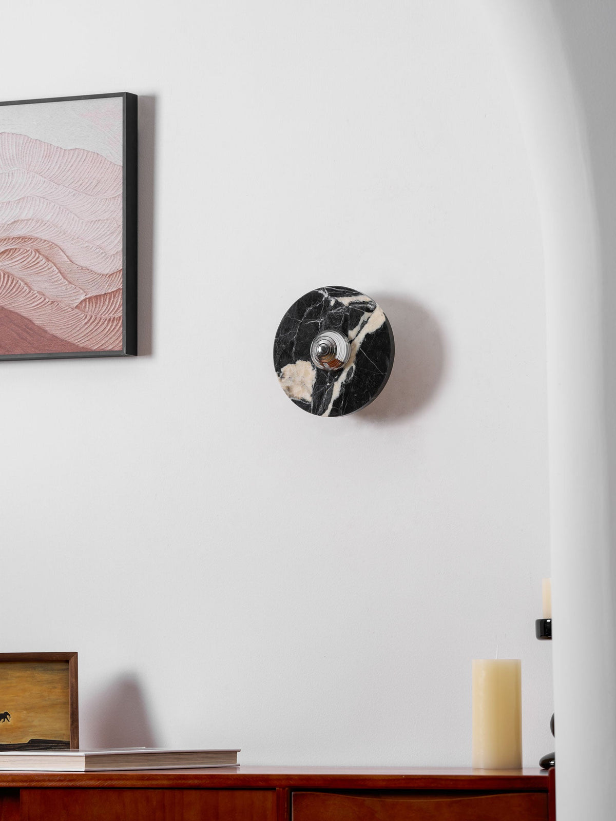 Noireon Marble LED Wall Sconce – Modern Sculptural Lighting