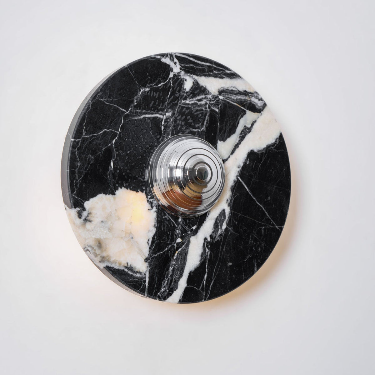 Noireon Marble LED Wall Sconce – Modern Sculptural Lighting