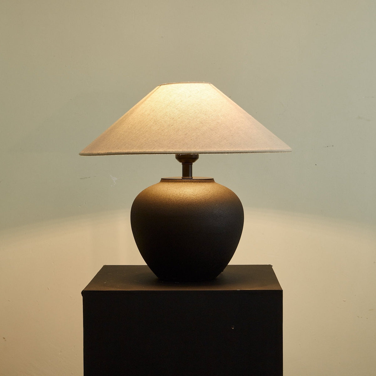 Noirveil Ceramic Table Lamp with Linen Shade for Modern Interiors