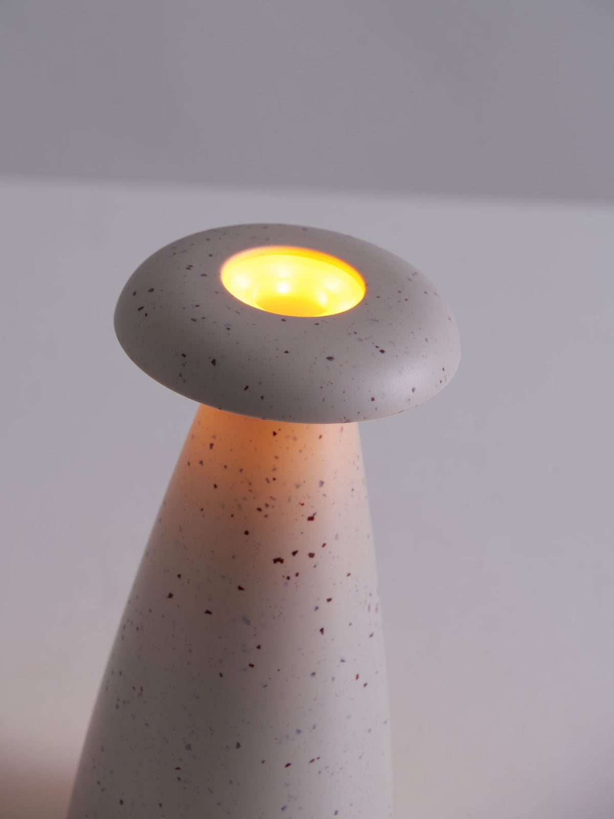 Noko Rechargeable Mushroom Table Lamp in Ceramic Finish