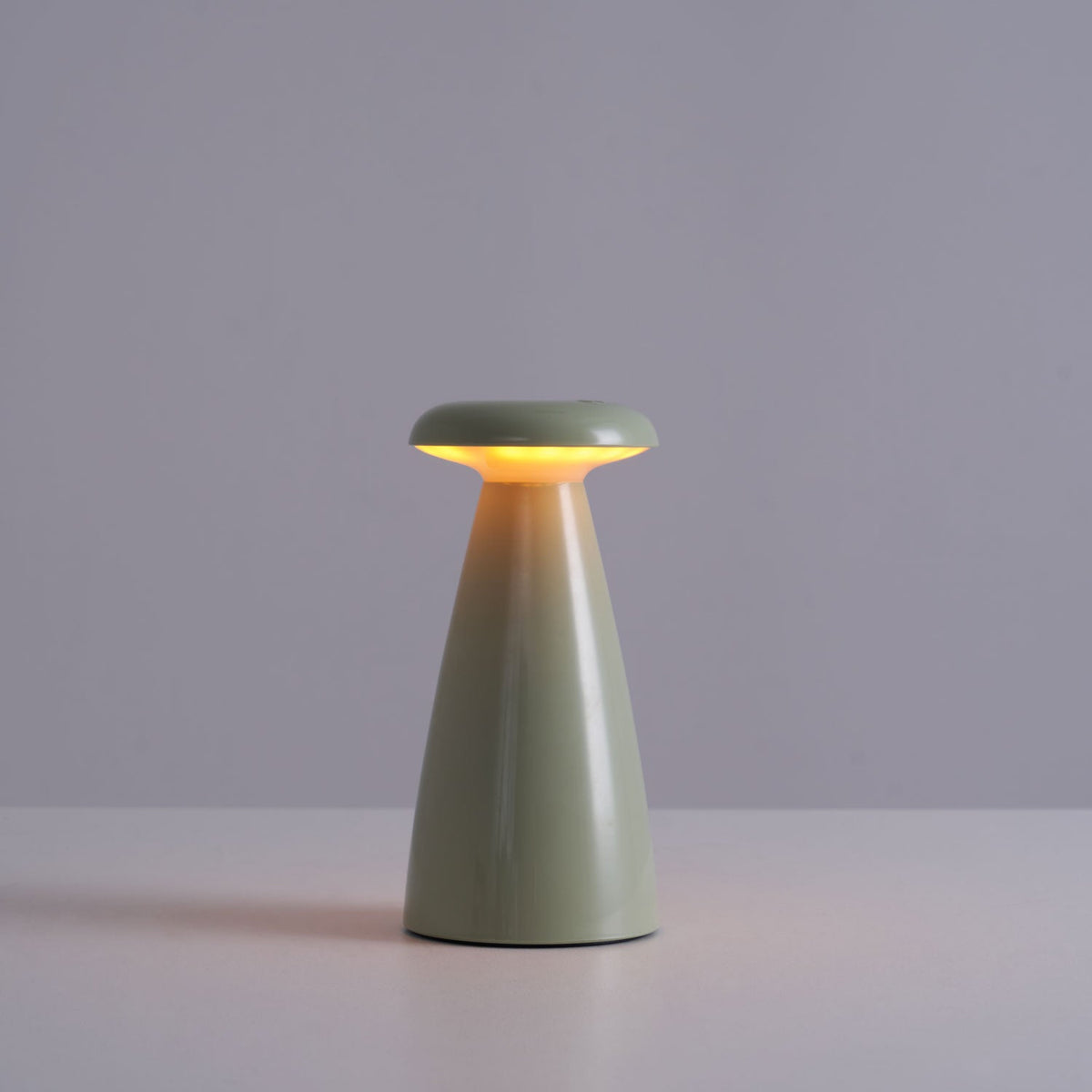 Noko Rechargeable Mushroom Table Lamp in Ceramic Finish
