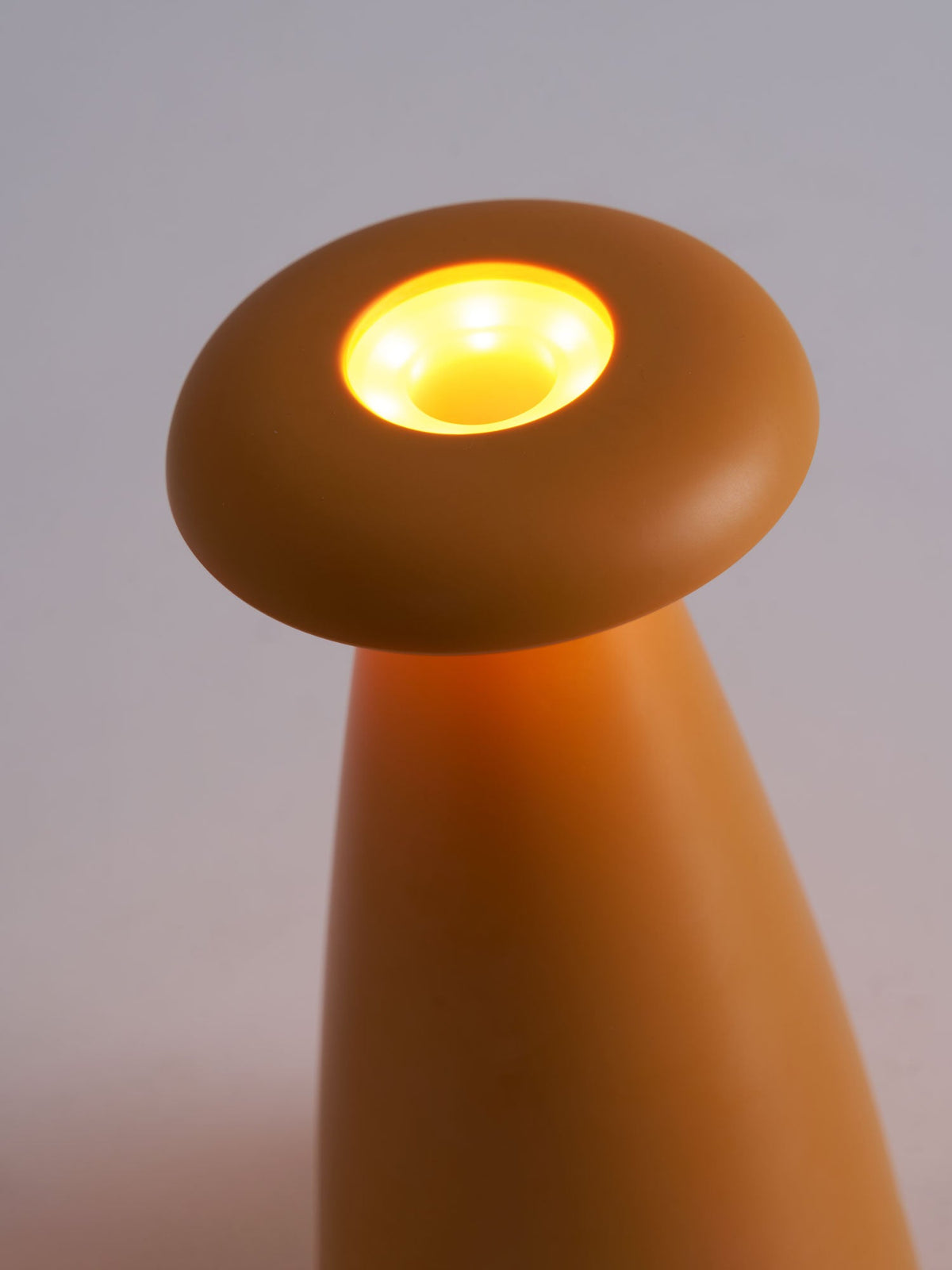 Noko Rechargeable Mushroom Table Lamp in Ceramic Finish