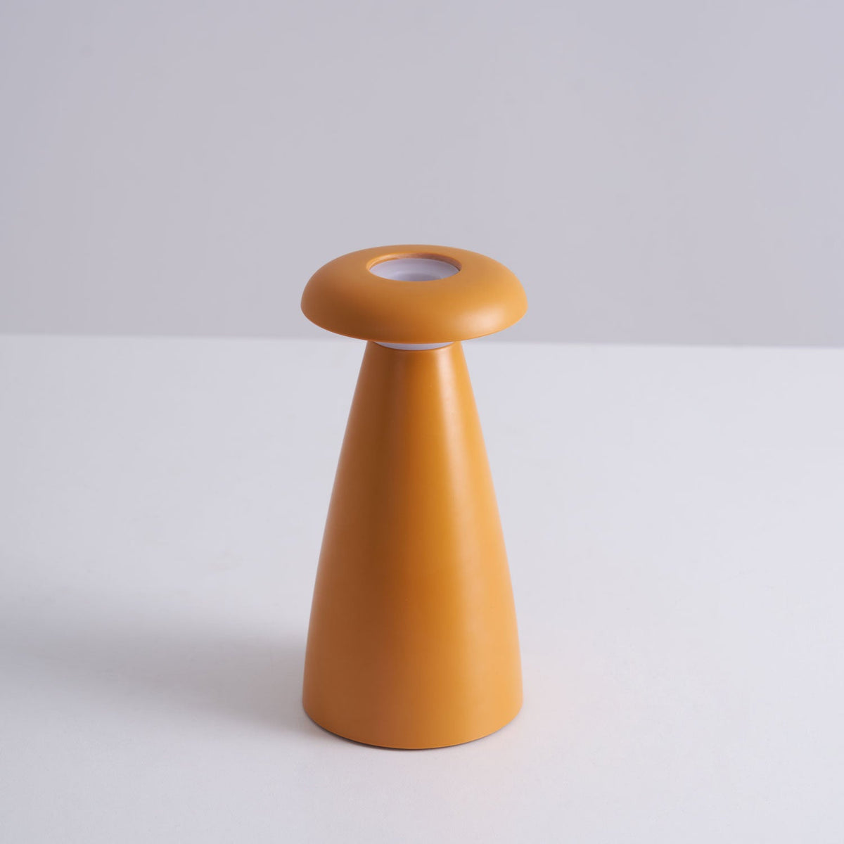 Noko Rechargeable Mushroom Table Lamp in Ceramic Finish