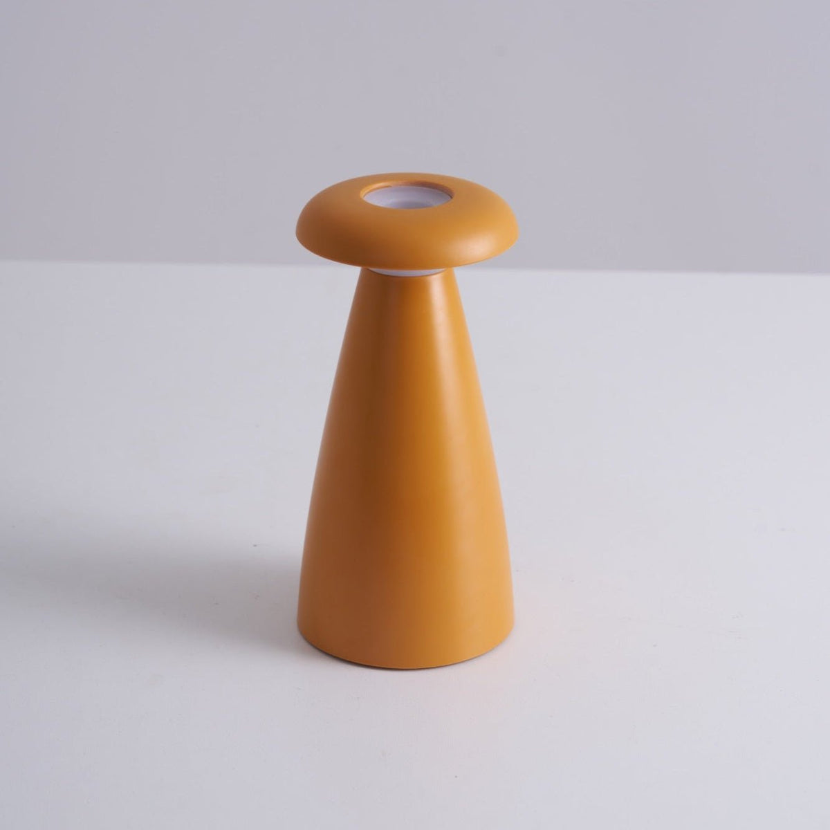Noko Rechargeable Mushroom Table Lamp in Ceramic Finish