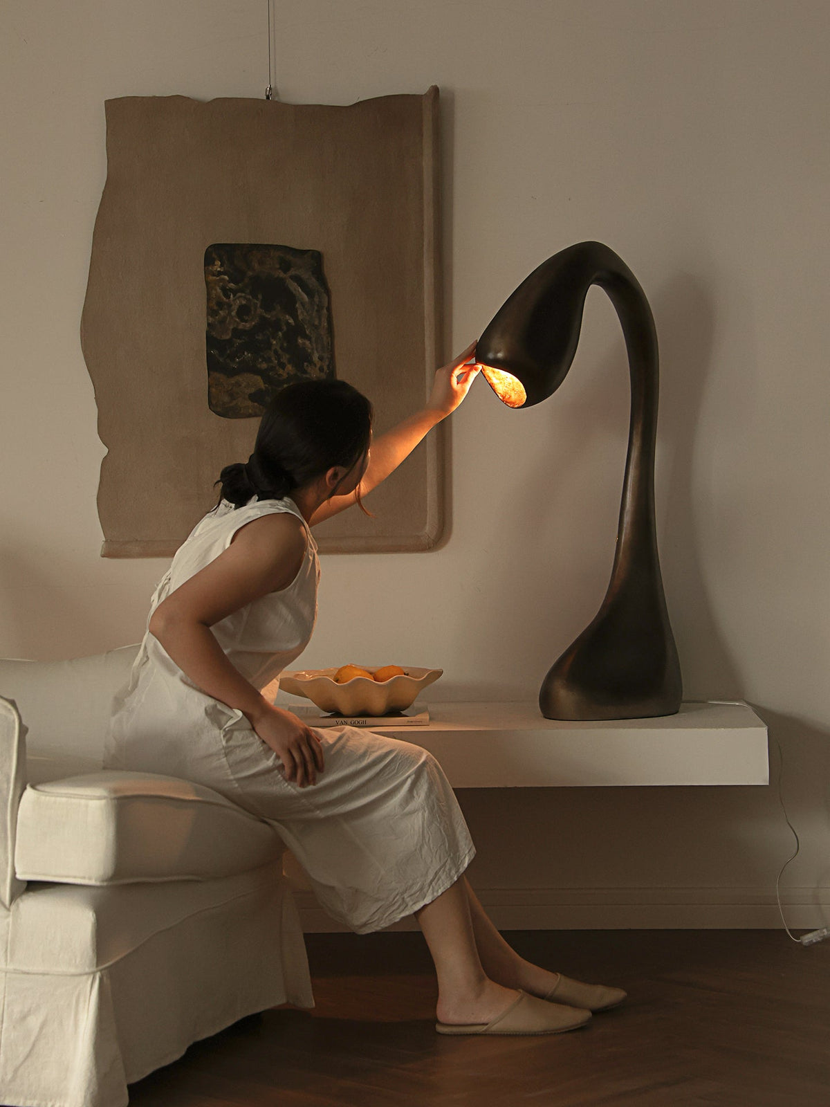 Noor Sculptural Table Lamp in Bronze – Modern Art Deco Accent Light