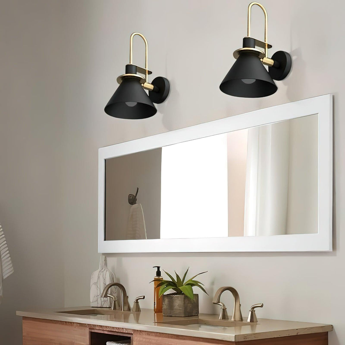 nordic-metal-wall-sconce