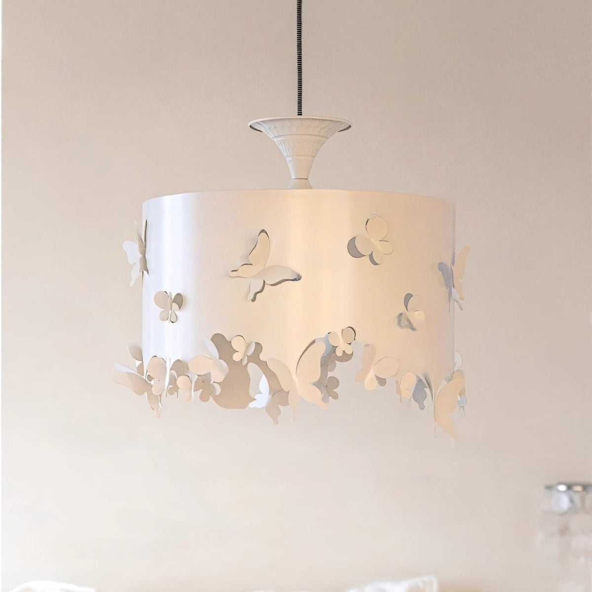 Modern Cream Colored French Style Restaurant Chandelier