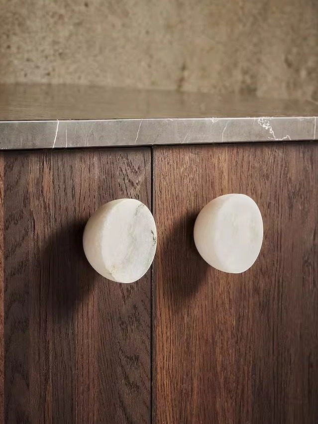 Obsidian Core Marble Cabinet Pull Handle with Brass Core