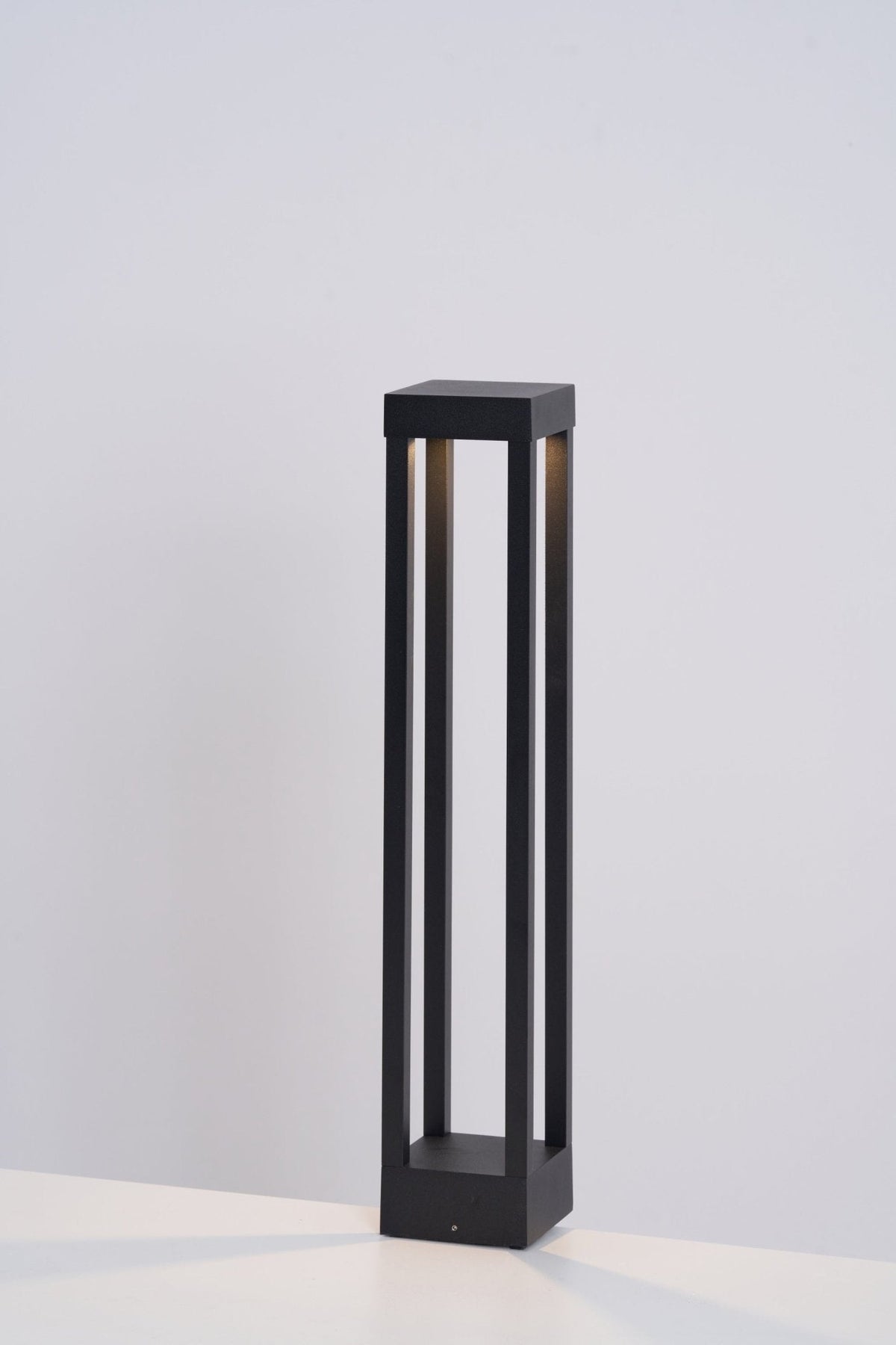 Obsidian Post Outdoor Bollard Light – Minimalist Black Aluminum LED