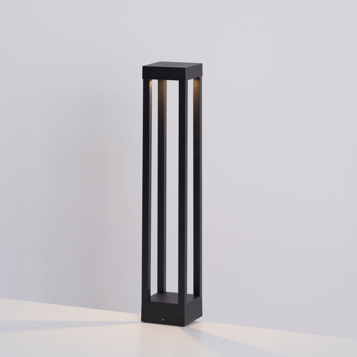 Obsidian Post Outdoor Bollard Light – Minimalist Black Aluminum LED