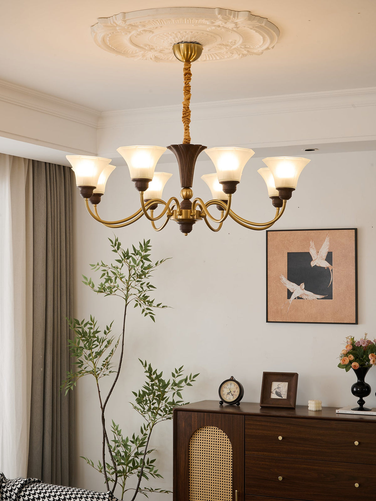 Octavia Modern Wood and Glass Chandelier, Eight-Light Gold Accent Pendant for Dining Room and Living Room