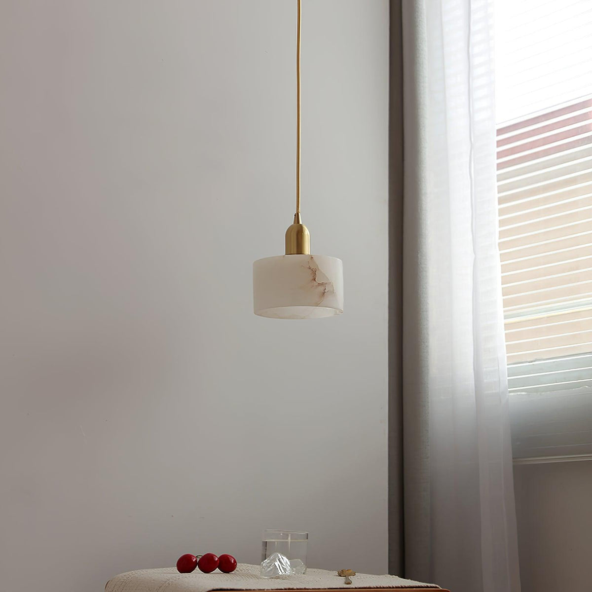 Odyssey Alabaster Pendant Light – Natural Stone & Brass Modern Hanging Lamp